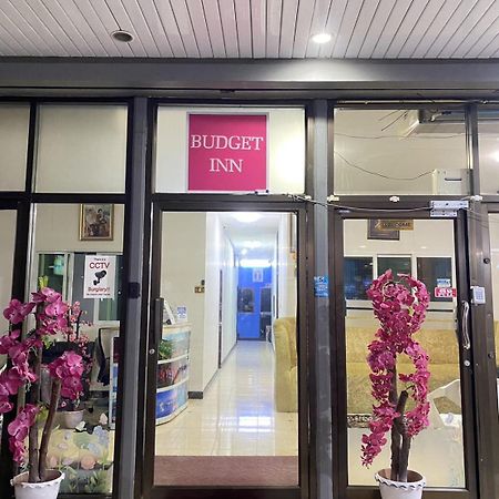 Budget Inn Pattaya Bagian luar foto